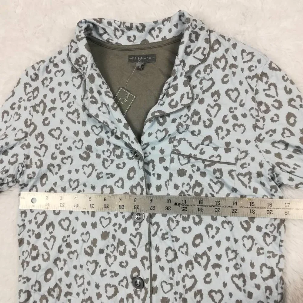 PJ Salvage Womens Pajama Top Multicolor Gray Heart Leopard Pocket Collared S New - Picture 6 of 8